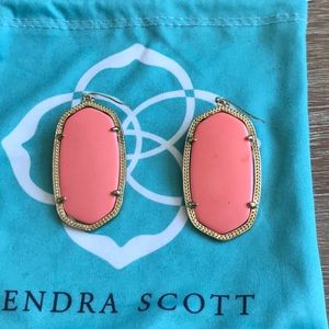 Kendra Scott Jewelry - Kendra Scott Darby Earrings Kendra Scott Jewelry - Kendra Scott Darby Earrings